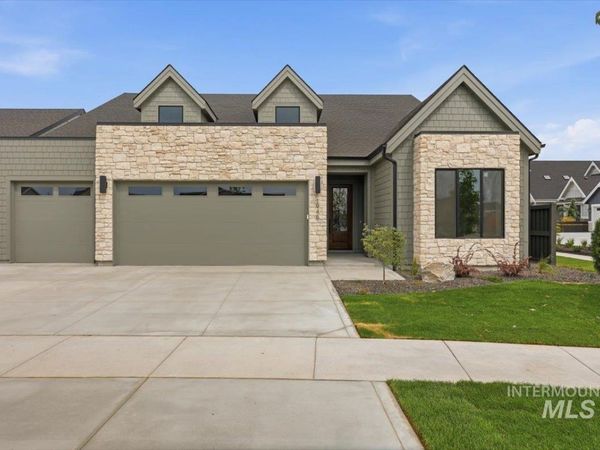 1946 E Adler Hof St, Meridian, ID 83642