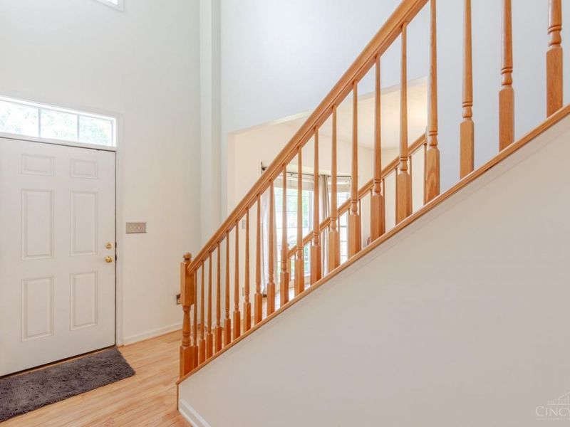1730 Olde Haley Drive, Centerville, OH 45458 Photo 8