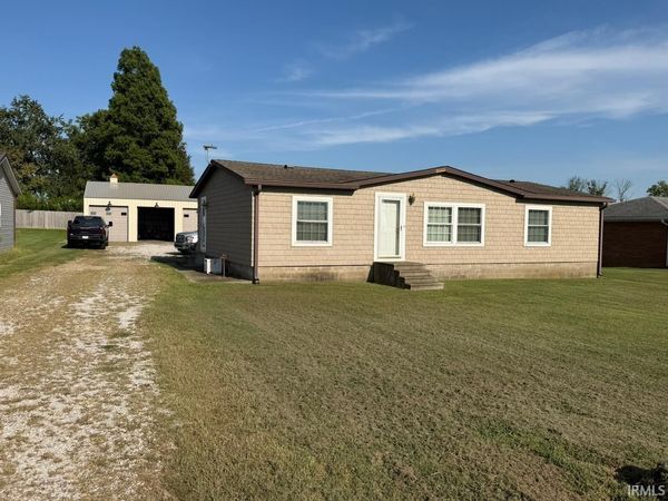 8066 S 25 W, Fort Branch, IN 47648