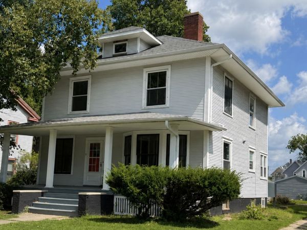 722 S Chestnut Street , Kewanee, IL 61443