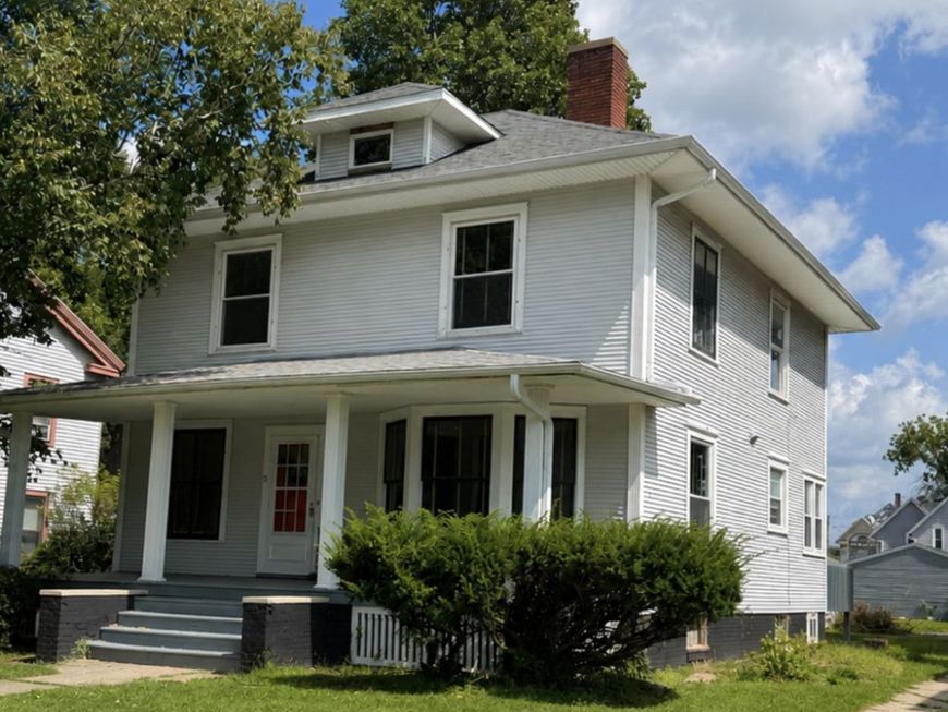 Main Photo
