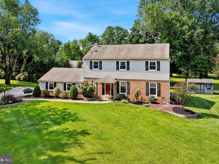 4 Hibberds Place, Broomall, PA 19008 Main Photo