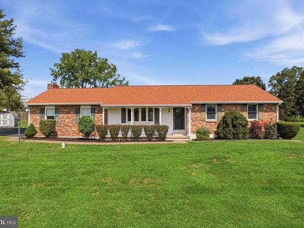 2199 WARNER SCHOOL ROAD , EAST GREENVILLE, PA 18041