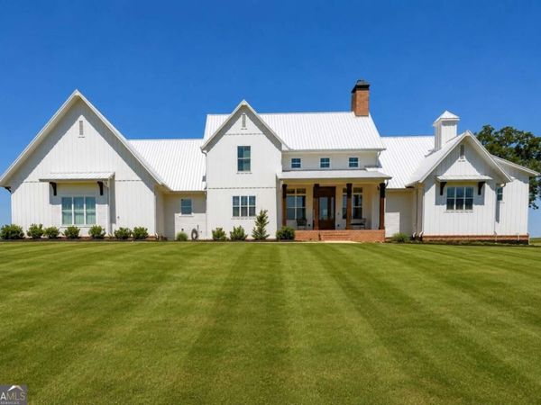 3200 Shady Grove Rd, Carrollton, GA 30116