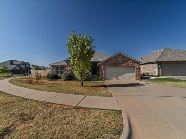 605 Carolyn Ridge Road, Norman, OK 73071