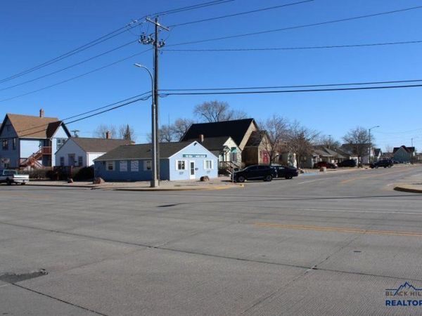 430 QUINCY, Rapid City, SD 57701