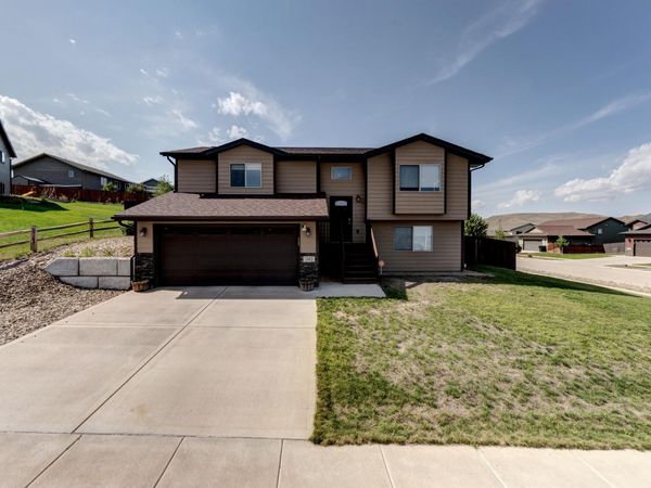 342 E BENGAL DR, Rapid City, SD 57701