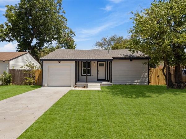 314 NW 15th Street , Grand Prairie, TX 75050