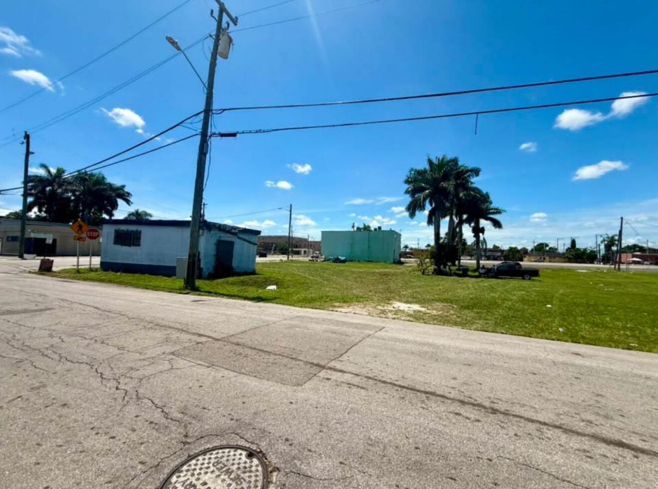 300 SW 5th Street, Belle Glade, FL 33430 Photo