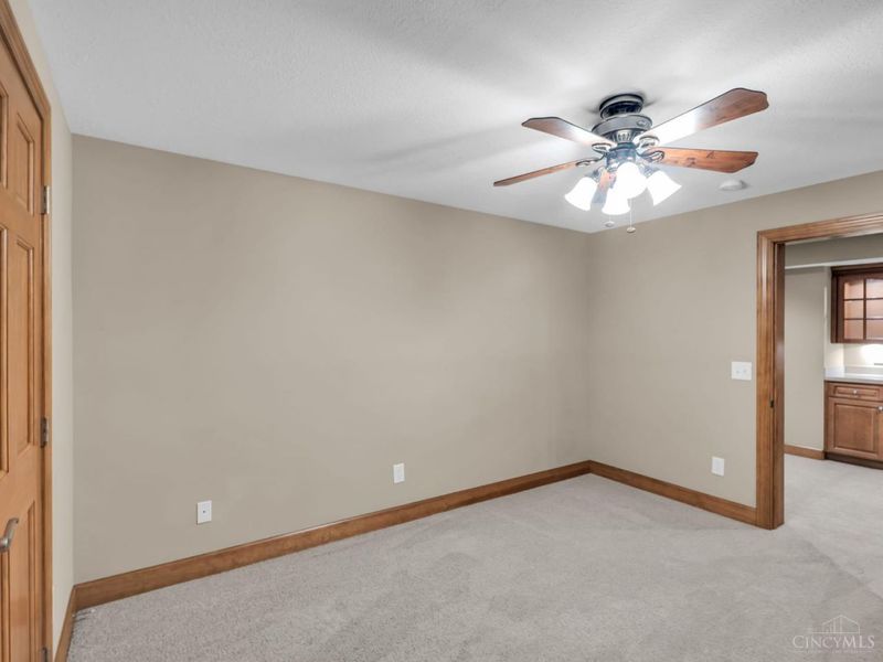 382 Sunset Drive, Carlisle, OH 45005 Photo 52