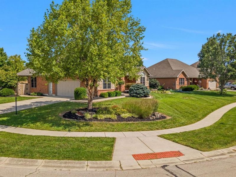 382 Sunset Drive, Carlisle, OH 45005 Photo 6