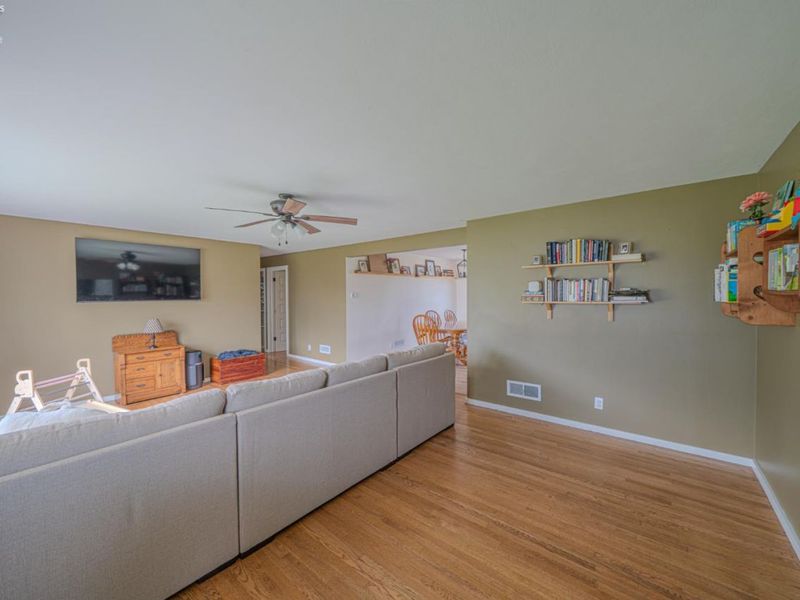 1514 W Cole Road, Fremont, OH 43420 Photo 11