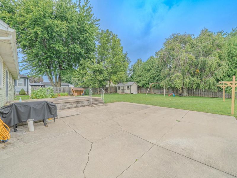 1514 W Cole Road, Fremont, OH 43420 Photo 5