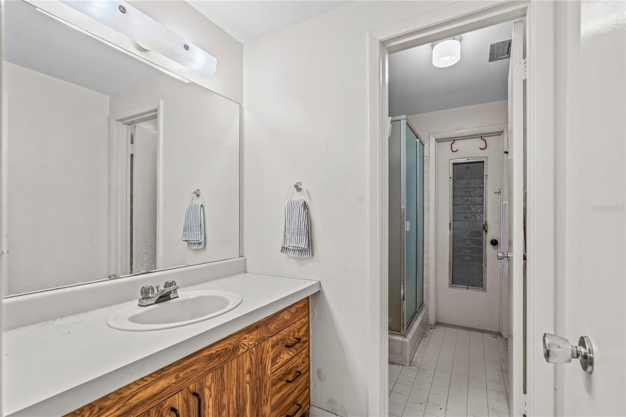 2005 Saxon Drive , New Smyrna Beach, FL 32169 Photo