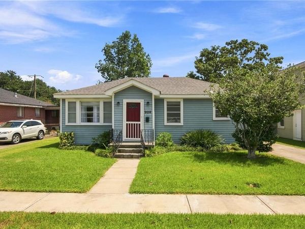 909 ATHANIA Parkway, Metairie, LA 70001