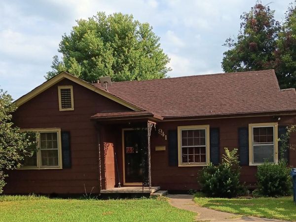941 School Street, Clarksdale, MS 38614