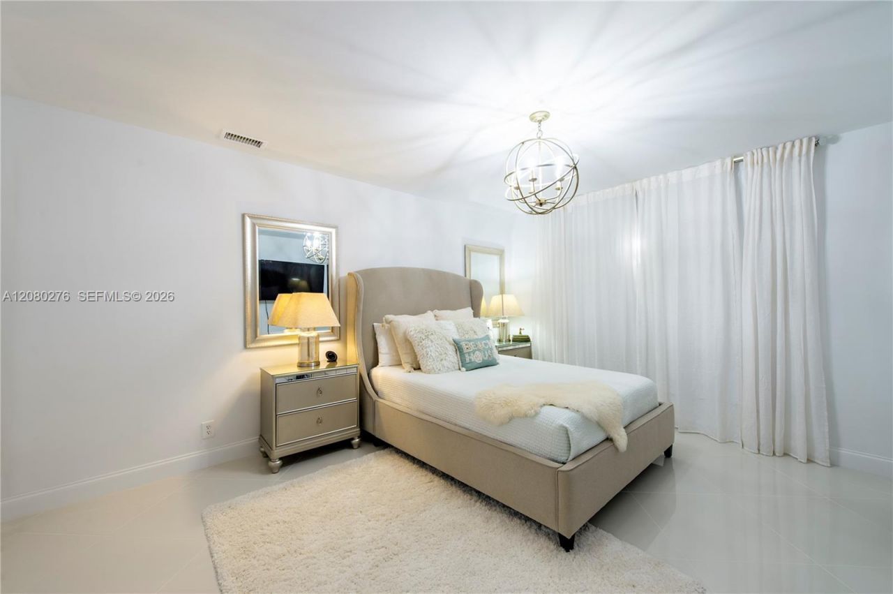 8580 Bella Vista Dr , Boca Raton, FL 33433 Photo