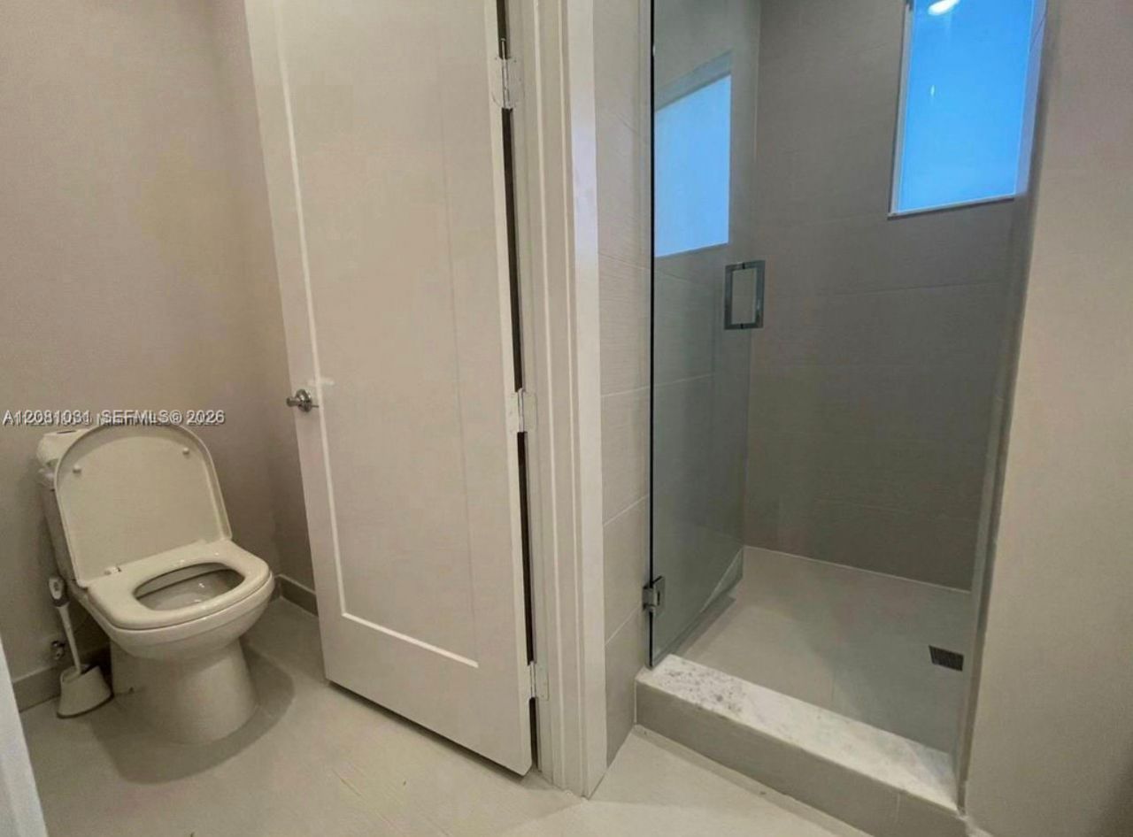 10229 NW 64th Ter, Unit 303, Doral, FL 33178 Photo