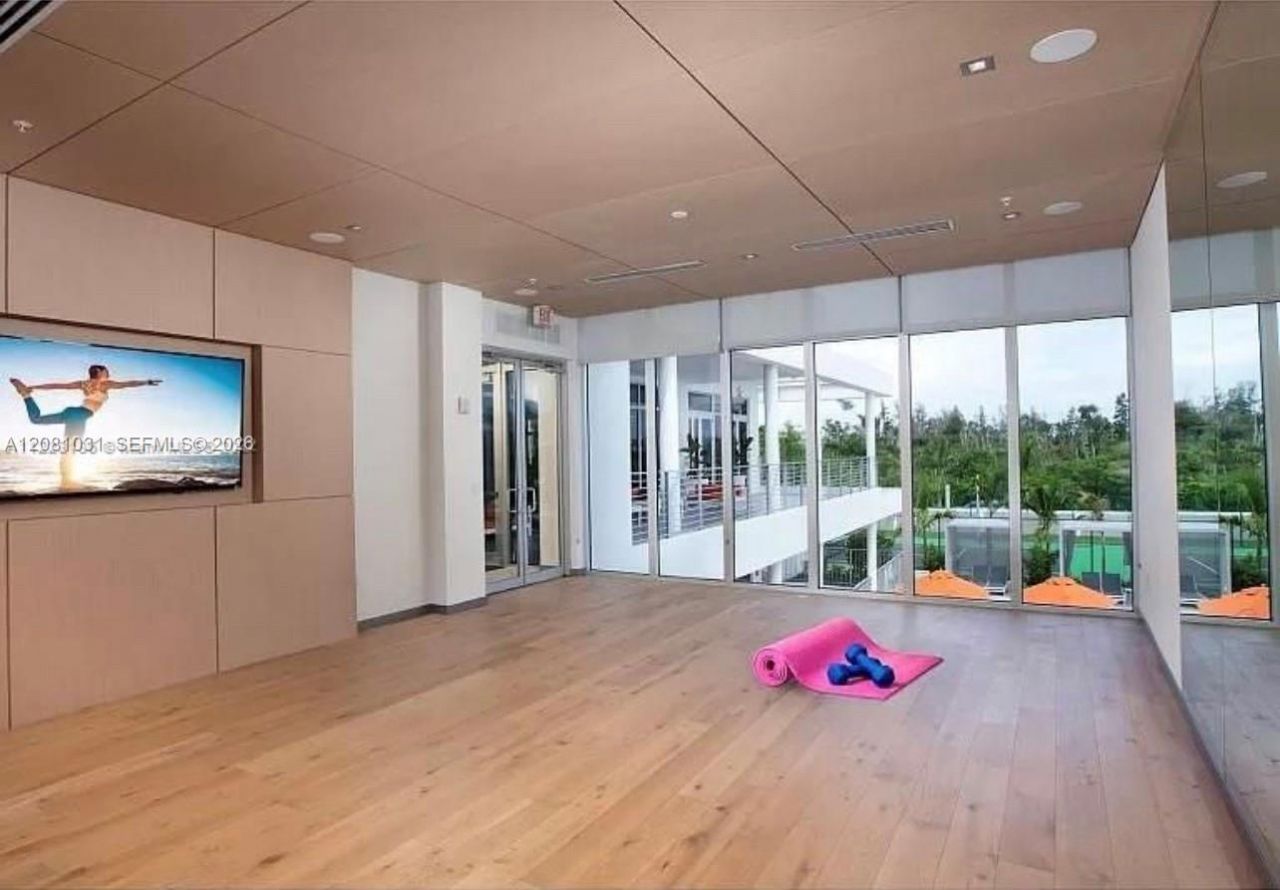 10229 NW 64th Ter, Unit 303, Doral, FL 33178 Photo