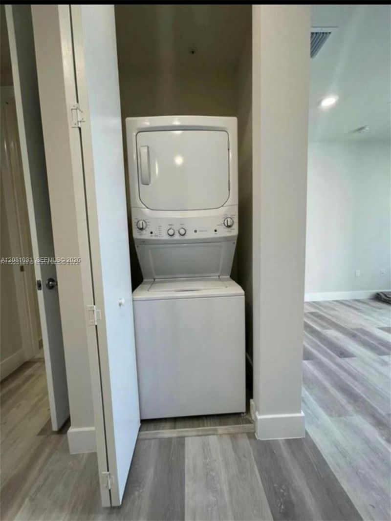 10229 NW 64th Ter, Unit 303, Doral, FL 33178 Photo
