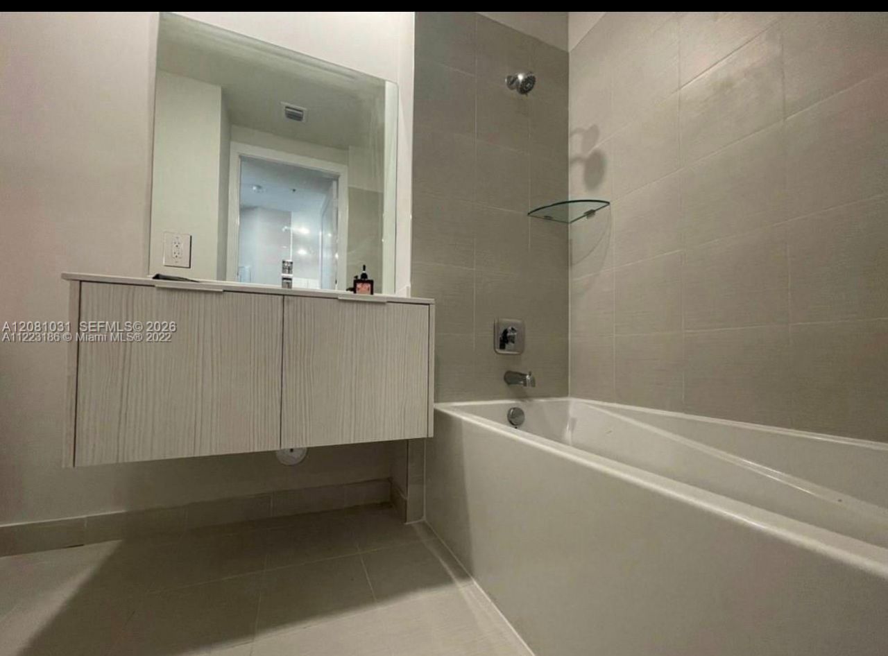 10229 NW 64th Ter, Unit 303, Doral, FL 33178 Photo