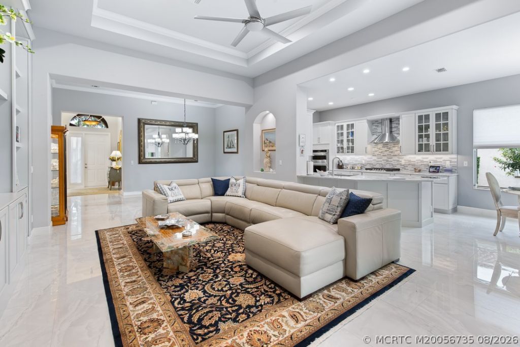 724 SW Pebble Lane, Palm City, FL 34990 Photo