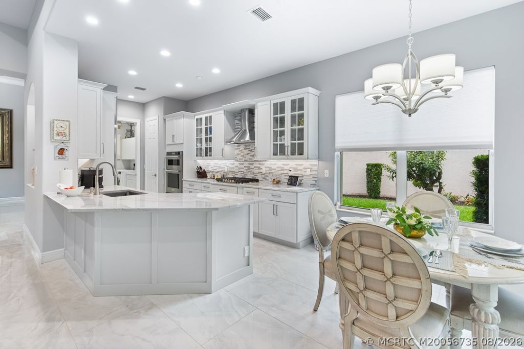 724 SW Pebble Lane, Palm City, FL 34990 Photo