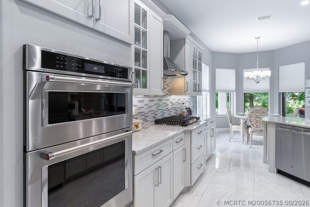 724 SW Pebble Lane, Palm City, FL 34990 Photo