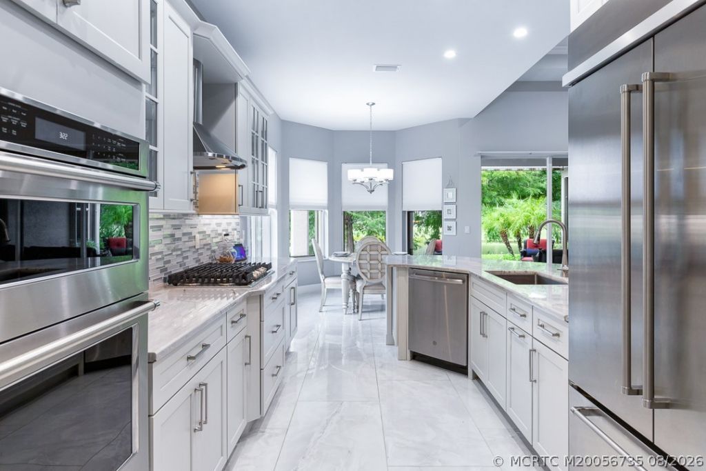 724 SW Pebble Lane, Palm City, FL 34990 Photo
