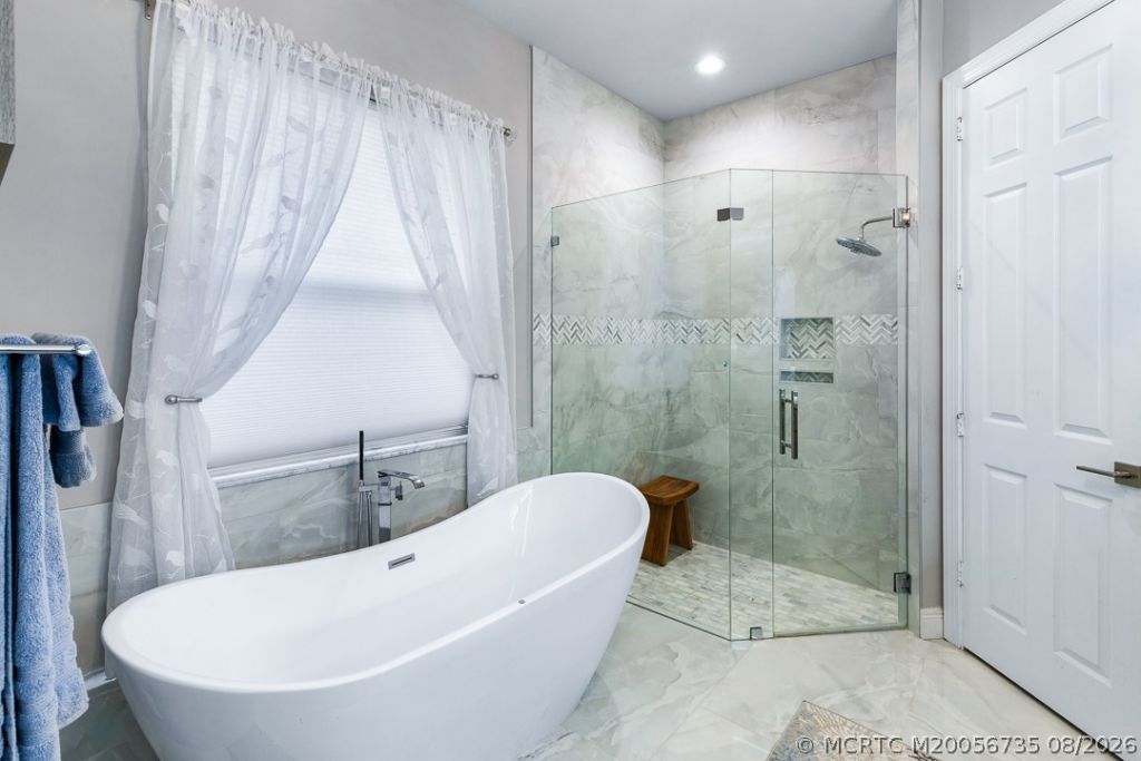 724 SW Pebble Lane, Palm City, FL 34990 Photo
