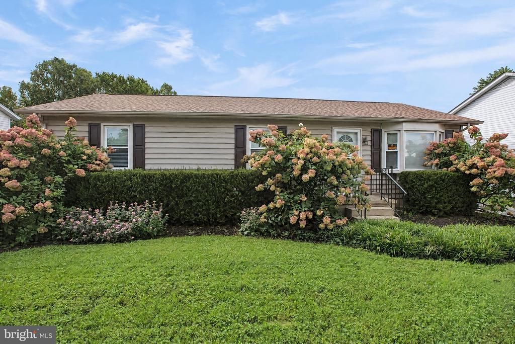 6723 Huntland Drive, Bealeton, VA 22712 Main Photo