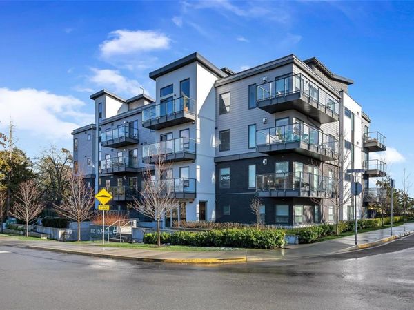 835 Dunsmuir Rd , Unit #302, Esquimalt, BC V9A 5B8