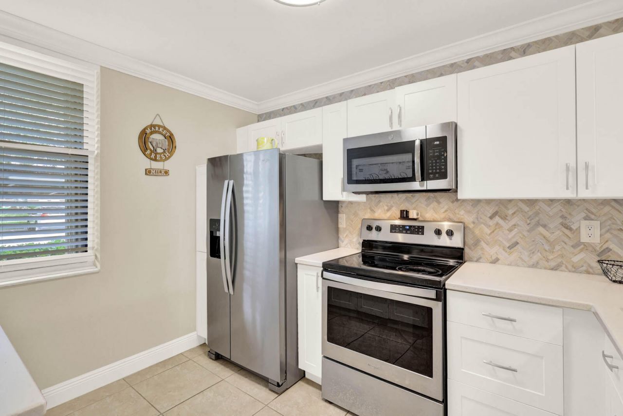 1950 SW Palm City Road, Unit 9-107, Stuart, FL 34994 Photo