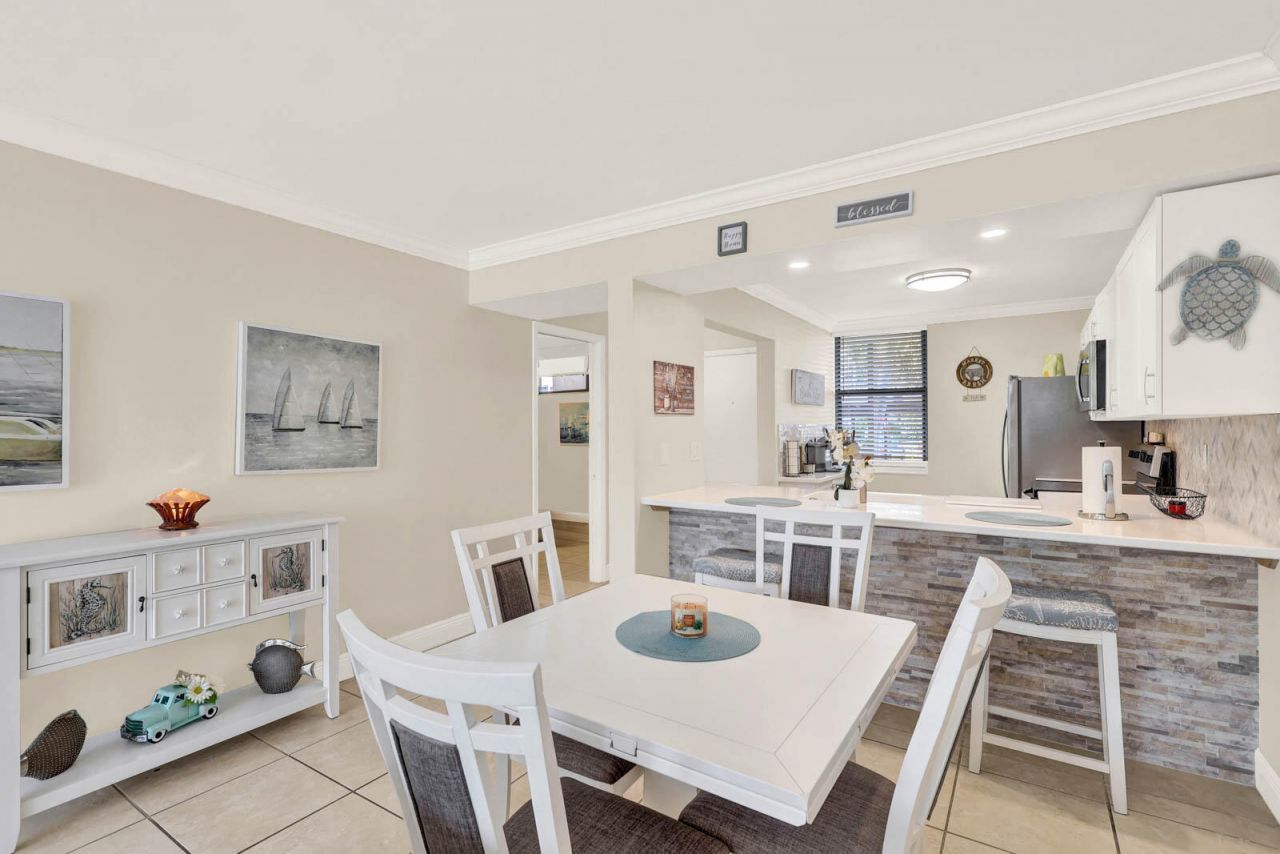 1950 SW Palm City Road, Unit 9-107, Stuart, FL 34994 Photo