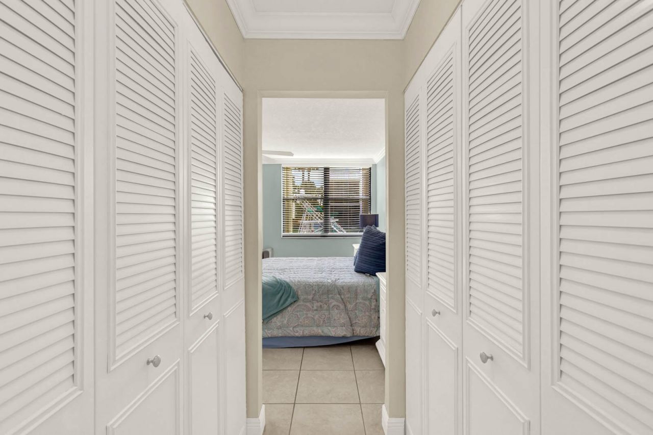 1950 SW Palm City Road, Unit 9-107, Stuart, FL 34994 Photo