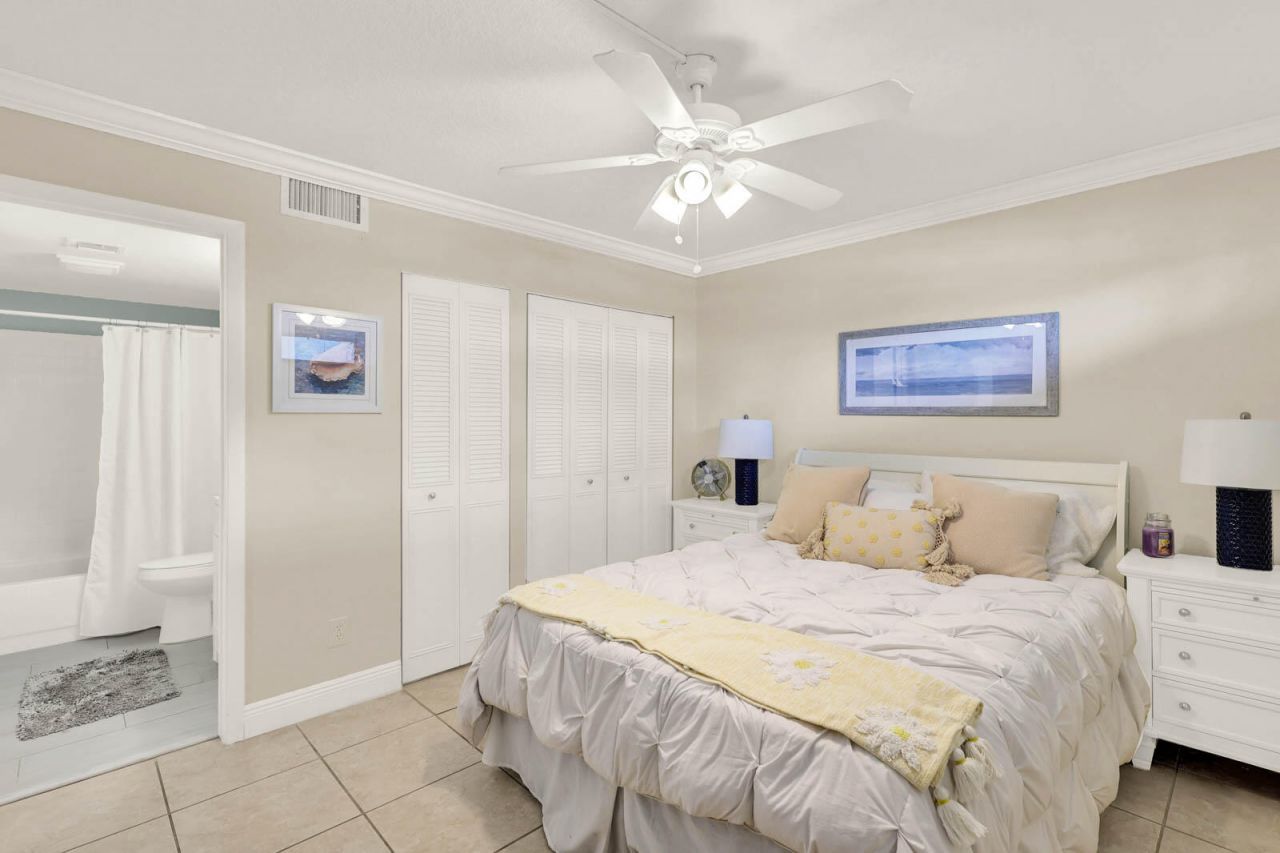 1950 SW Palm City Road, Unit 9-107, Stuart, FL 34994 Photo