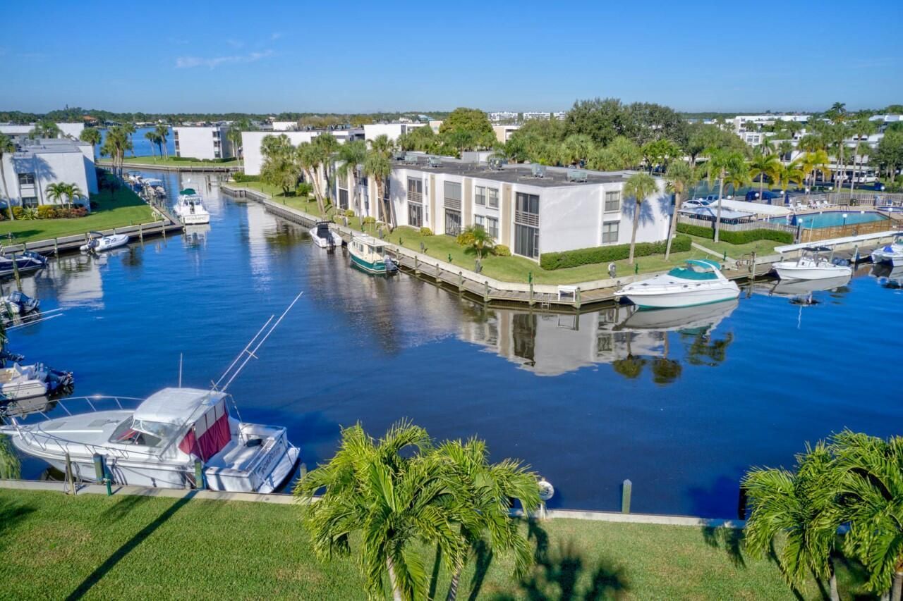 1950 SW Palm City Road, Unit 9-107, Stuart, FL 34994 Photo