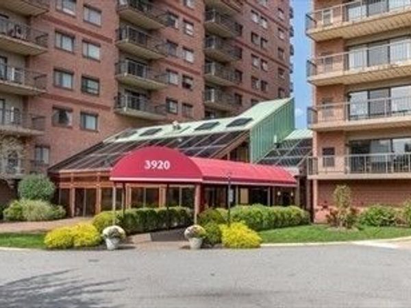 3920 Mystic Valley Pkwy, Unit 410, Medford, MA 02155