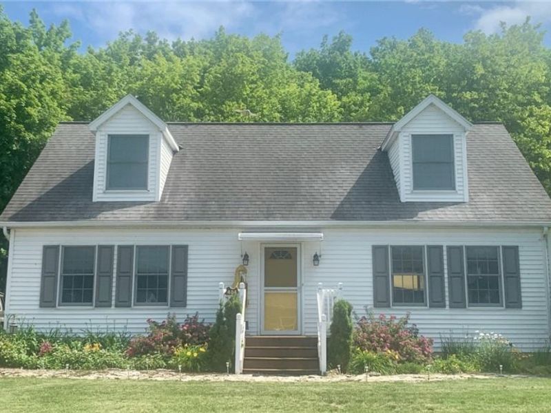 404 Sweetvalley, Kelleys Island, OH 43438 Photo 19