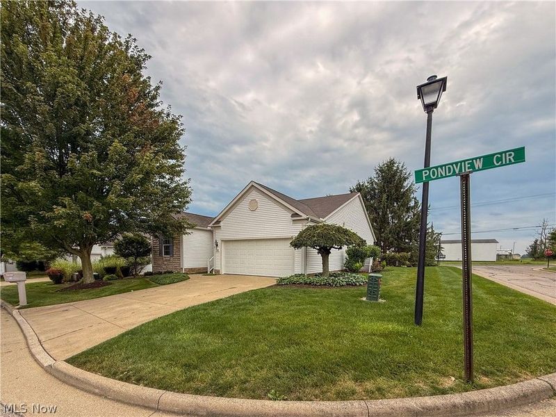 100 Pondview Circle, Rittman, OH 44270 Photo 2