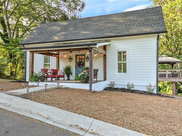 145 Stripling Street , Ball Ground, GA 30107