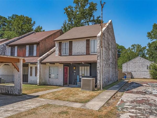 748 Highland Square Drive, Shreveport, LA 71107