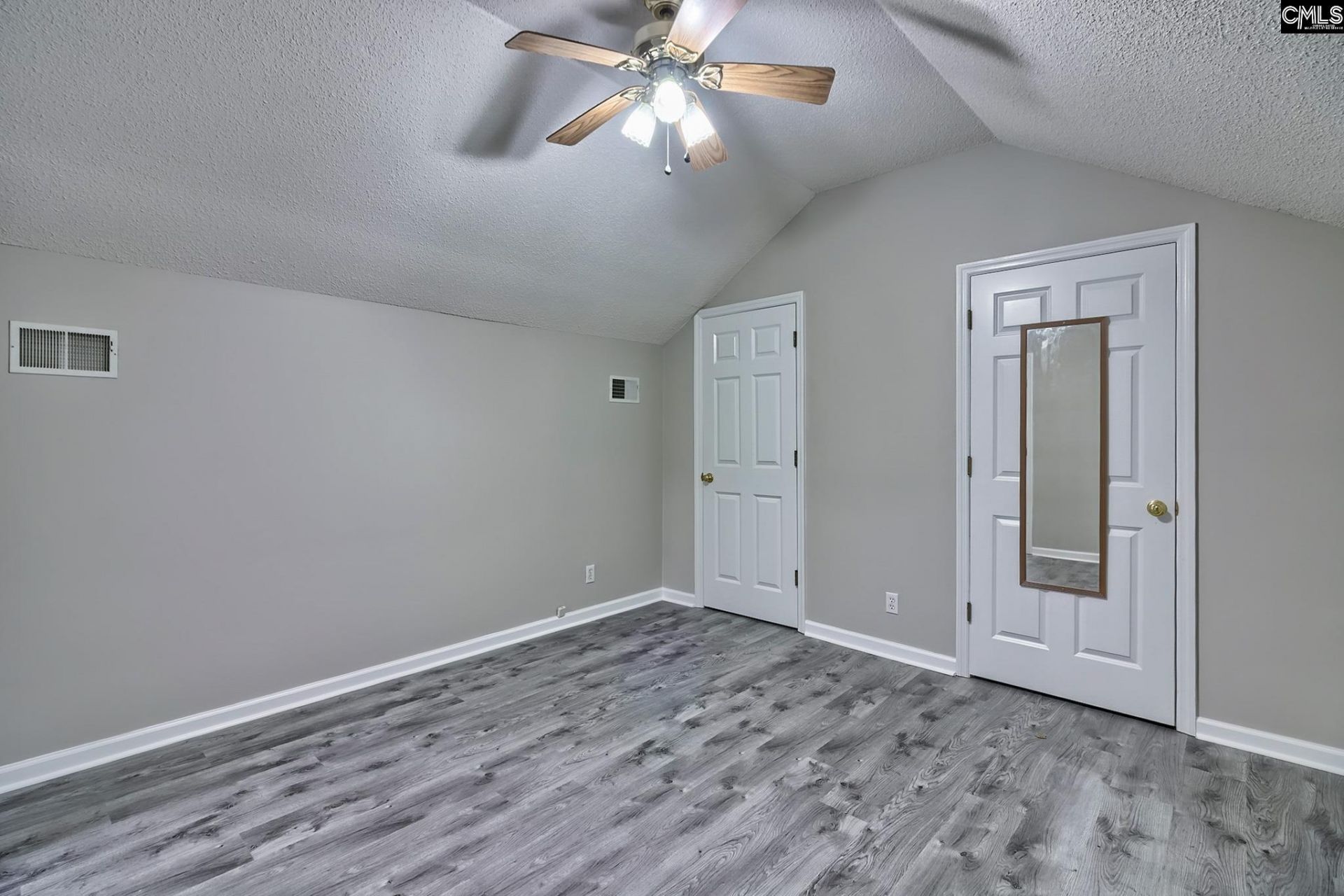 913 Old Stagecoach Road Photo 35