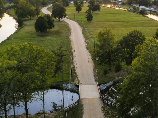Lot #4 Hudson Island Cv., Aberdeen, MS 39730