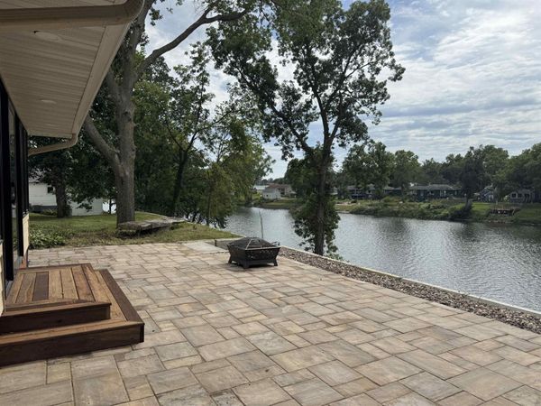 406 W Water Street, Shell Rock, IA 50670