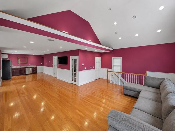 5 Victoria Ter, Unit 2, Millbury, MA 01527