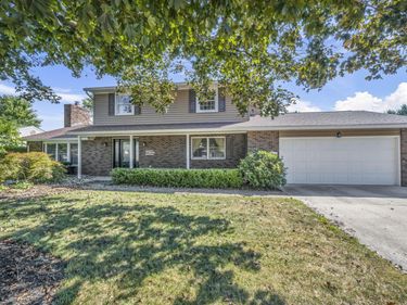 65 Renfrew Drive, Shelby, OH 44875