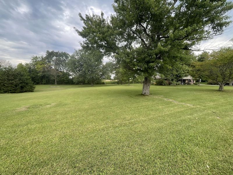 468 Kiser Lake Road, Saint Paris, OH 43072 Photo 8