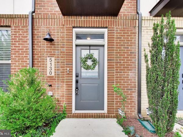 5130 LONGSTONE WAY, ROCKVILLE, MD 20852