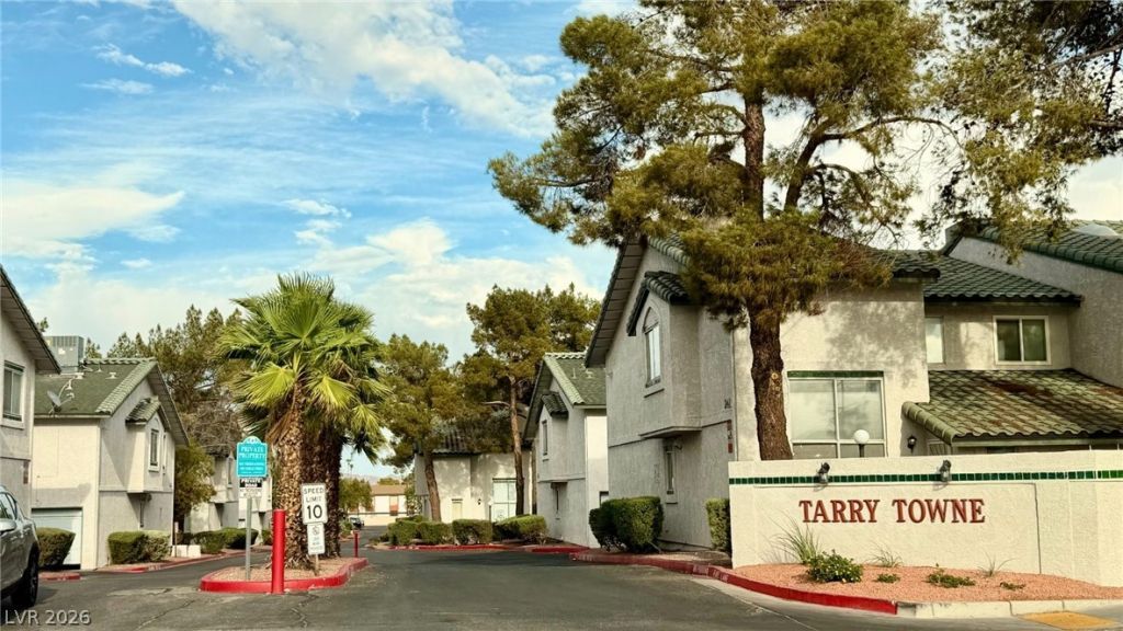 2420 Old Forge Lane, Unit 106, Las Vegas, NV 89121 Main Photo